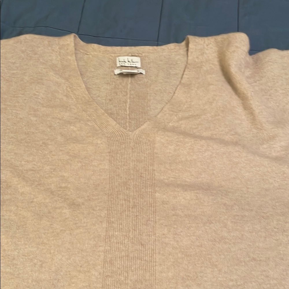 Nicole Miller Neutral Beige V-Neck Sweater